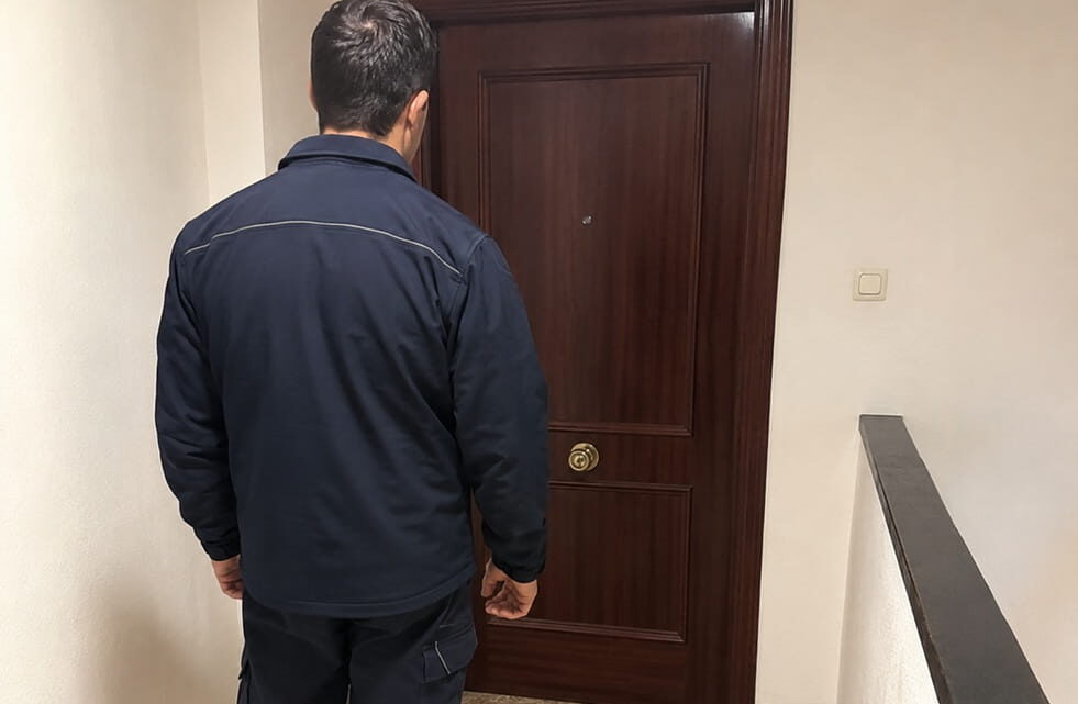 Apertura de puertas en Gandía
