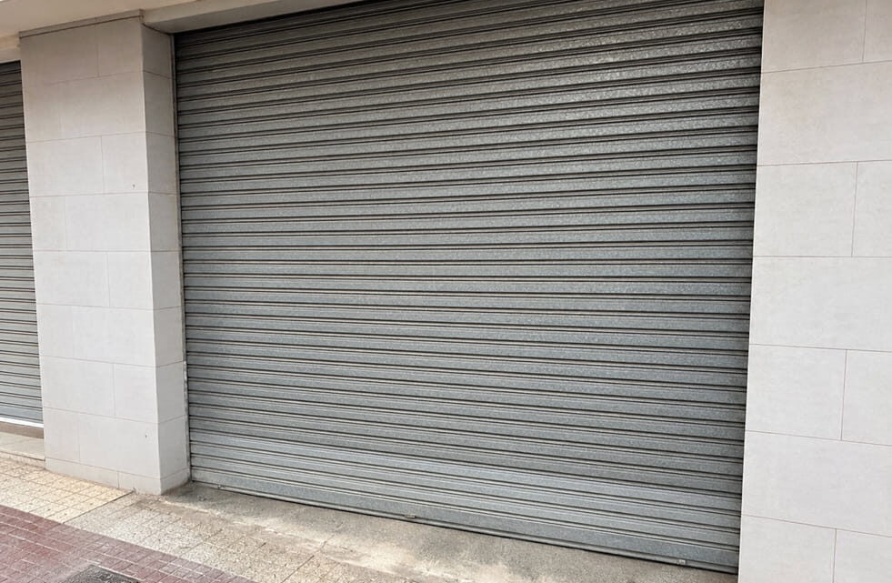 Persianas metálicas de locales en Gandía